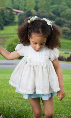 Vestido para niña · Modelo Gardenia · Vega y Valle