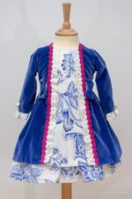 Modelo Terciopelo Azul