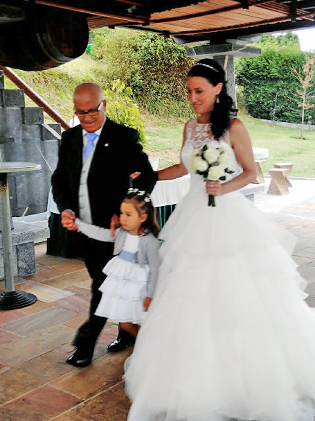 vestido-de-arras-para-niña-vega-y-valle-modelo-perla-15