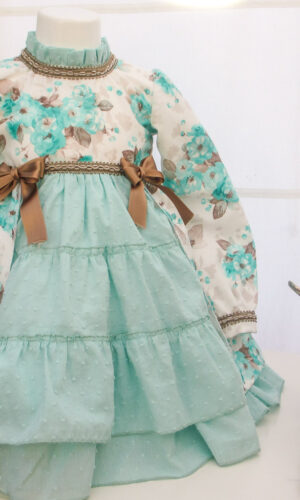 Vestido para niña color verde Modelo Acacias